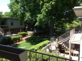 3816 Country Club Rd in Winston-Salem, NC - Building Photo