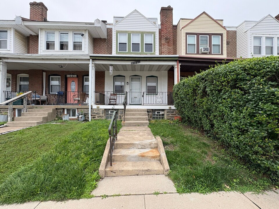 1441 Lawrence Rd in Havertown, PA - Building Photo