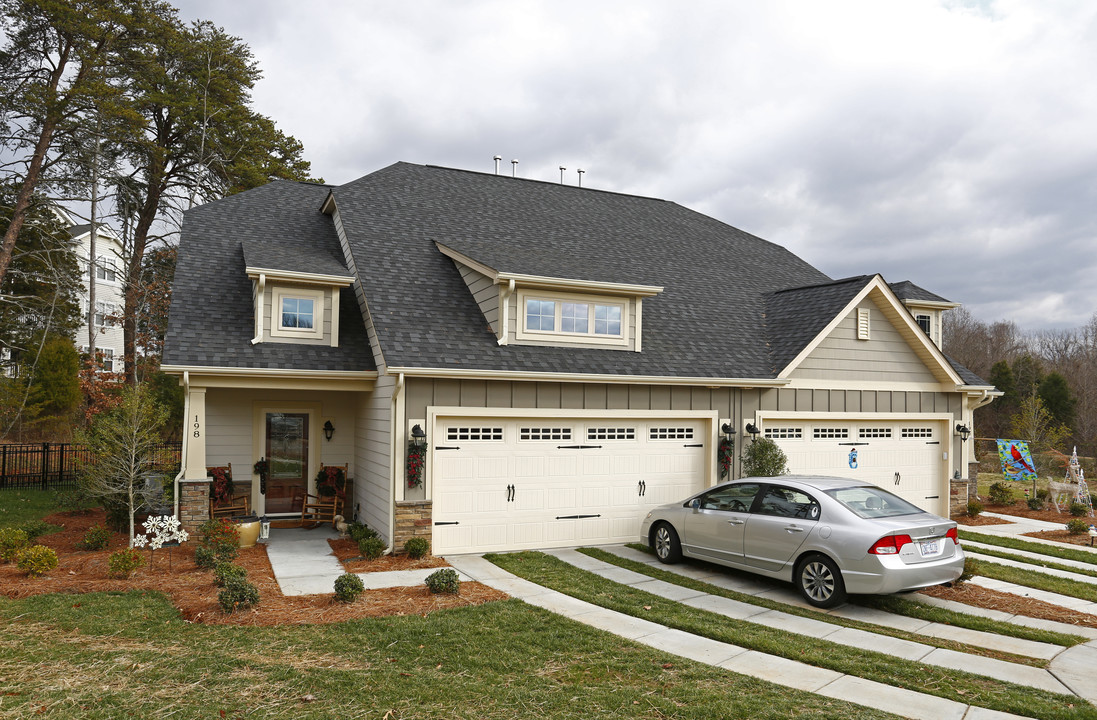 Emerald Green Townhomes in Mooresville, NC - Building Photo