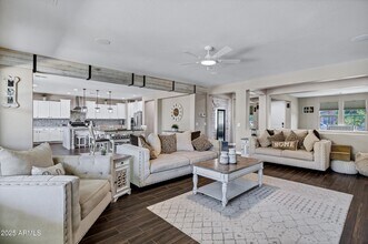 21328 E Misty Ln in Queen Creek, AZ - Building Photo - Building Photo