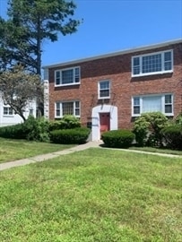 16 Abington Ave, Unit 1R