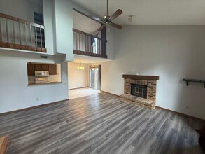 5123 Pinebrook Dr in Fort Wayne, IN - Building Photo - Building Photo