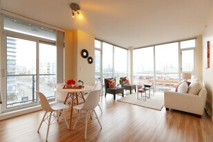 6133 Buswell St in Richmond, BC - Building Photo