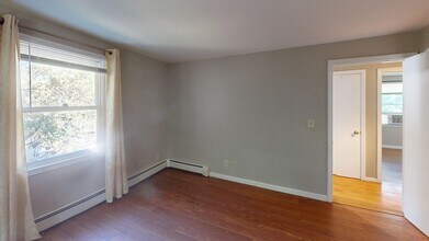 18 Cranston Cir in Woburn, MA - Building Photo - Building Photo