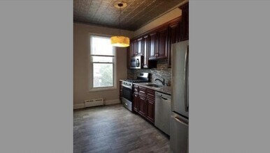 220 Jane St in Weehawken, NJ - Building Photo - Building Photo