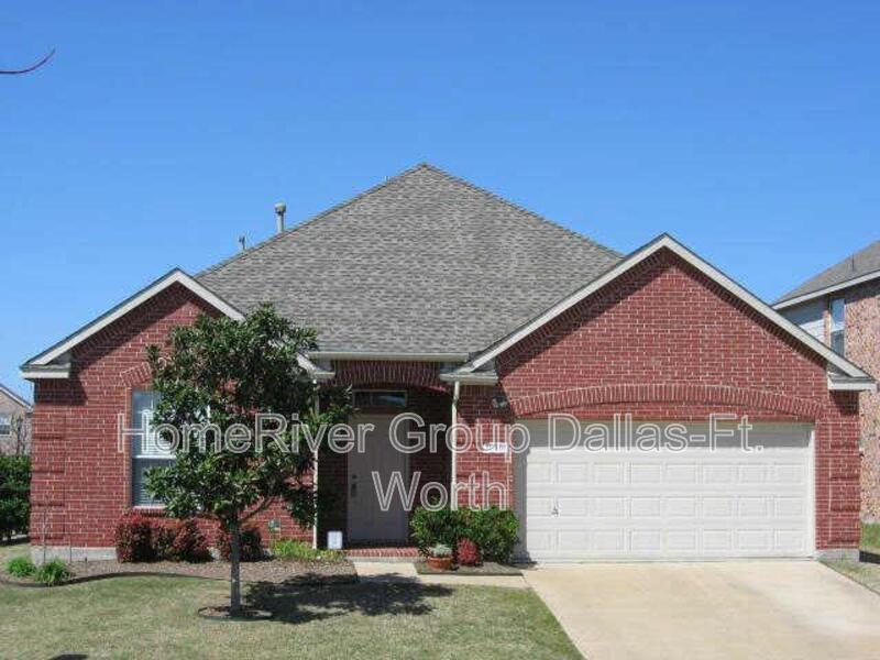 10601 Lansdowne Ln in Rowlett, TX - Foto de edificio