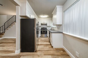 1221 E St in Sacramento, CA - Building Photo