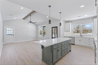 6 Moniave Ln in Bella Vista, AR - Building Photo - Building Photo