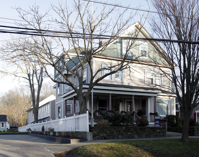 700 Hope St in Bristol, RI - Building Photo - Building Photo