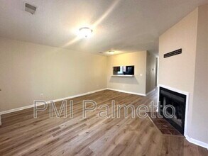 131 Country Town Dr in Columbia, SC - Building Photo - Building Photo