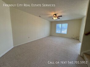 3023 Taylor Spring Ln in Harrisonburg, VA - Building Photo - Building Photo