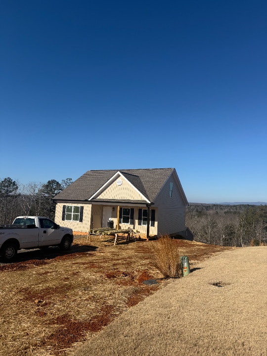 200 Grand Oak Ln in Dahlonega, GA - Building Photo