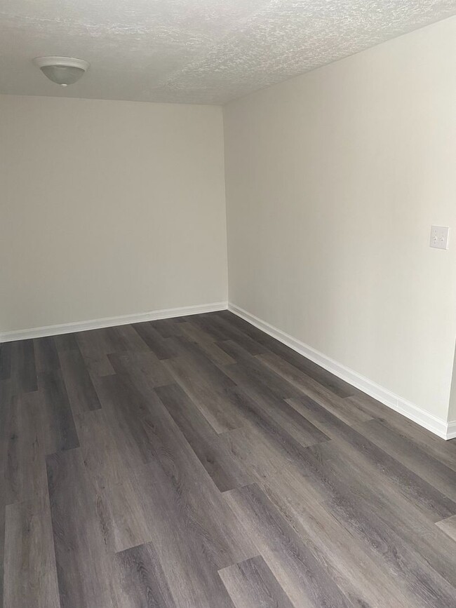 348 Gibson St, Unit Apt 3 in Canandaigua, NY - Building Photo - Building Photo