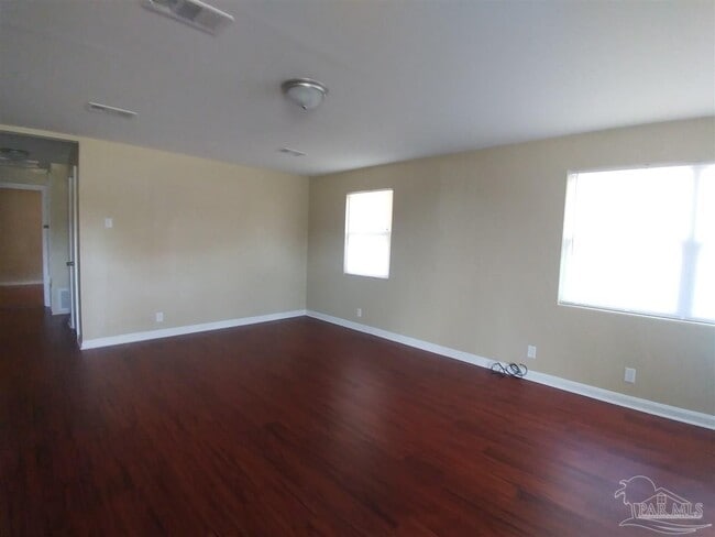 225 N New Warrington Rd in Pensacola, FL - Building Photo - Building Photo