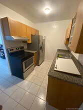 19110 NW 36th Ave-Unit -A in Miami Gardens, FL - Building Photo - Building Photo