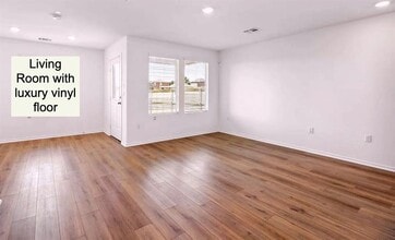 7108 Spotted Leaf Way in Del Valle, TX - Building Photo - Building Photo