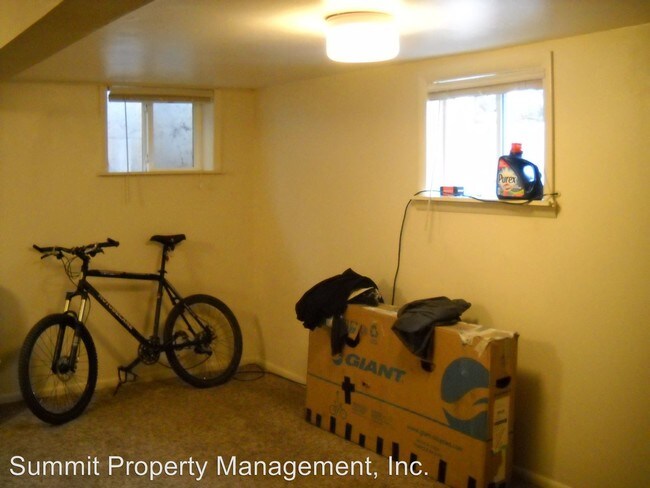 1734 Stoddard St-Unit -#3 in Missoula, MT - Building Photo - Building Photo