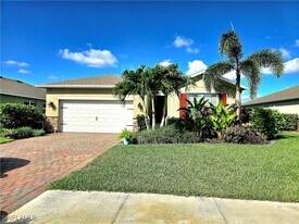 3401 Acapulco Cir in Cape Coral, FL - Building Photo