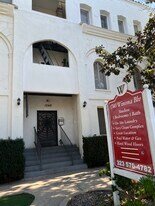 1740 Winona Blvd, Unit 101 in Los Angeles, CA - Building Photo