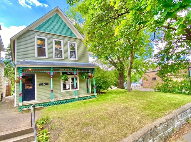 property at 1014 Front Ave