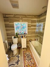 136 Academy Hill Rd, Unit 1 in Boston, MA - Building Photo - Building Photo