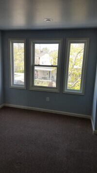 1102 E Price St photo'