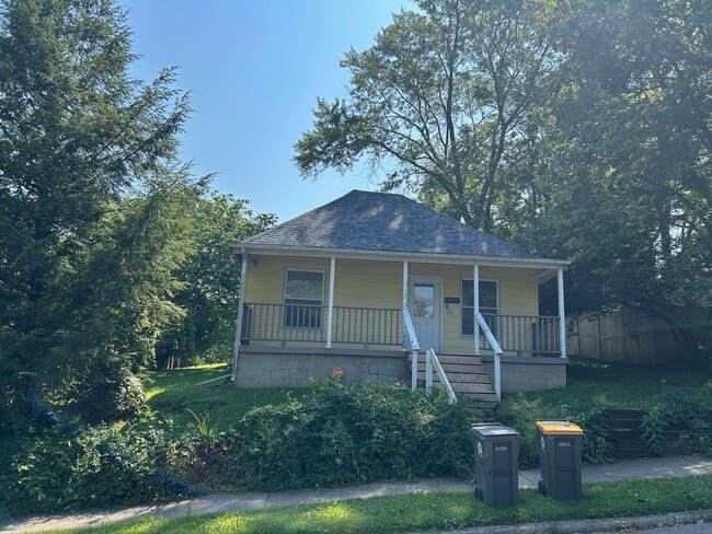 property at 944 N Jackson St