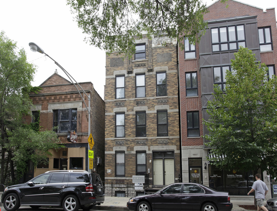 1953 W Dickens Ave in Chicago, IL - Foto de edificio