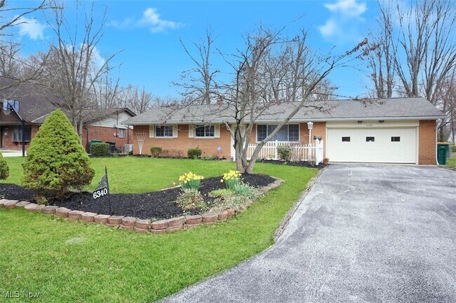 6340 Meldon Dr in Mentor, OH - Building Photo - Building Photo