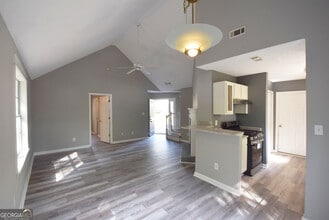 700 S Fairfield Dr in Peachtree City, GA - Building Photo - Building Photo