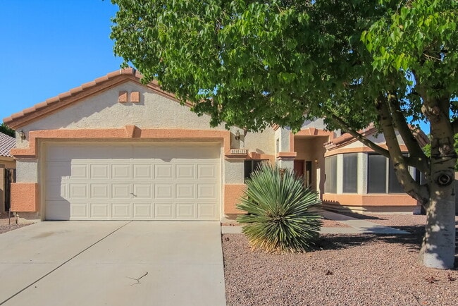 property at 8818 W Salter Dr