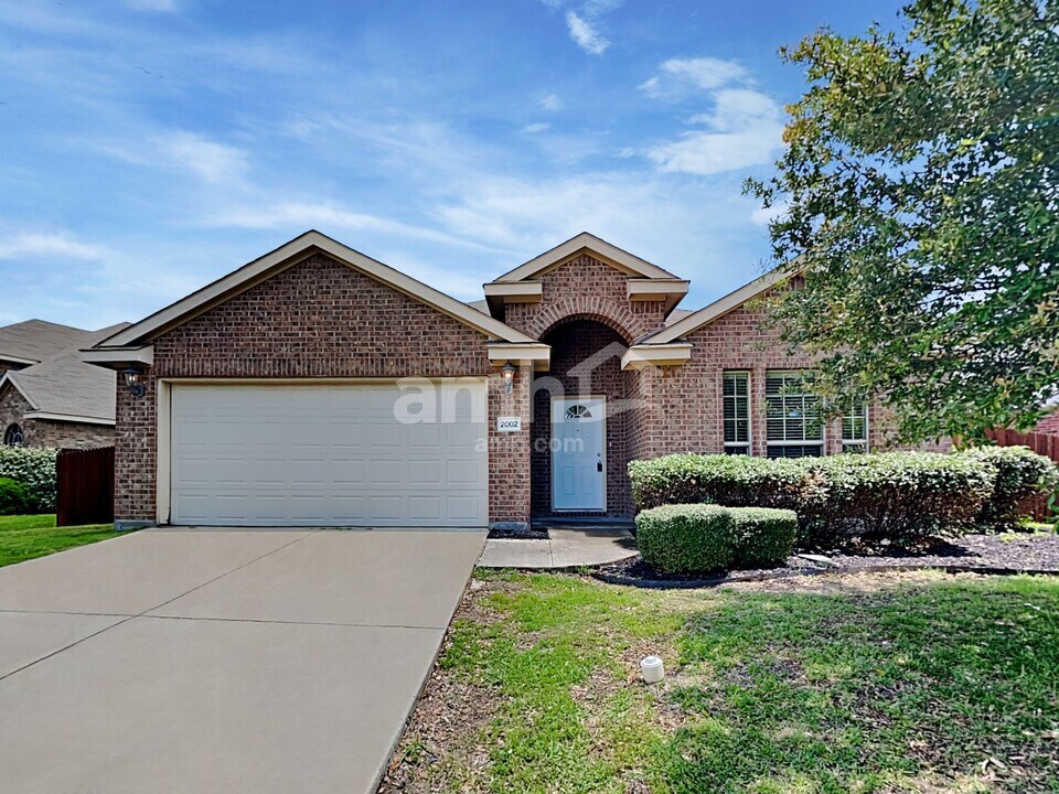 2002 Wagon Trail in Forney, TX - Building Photo