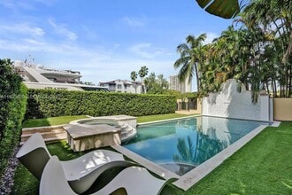 1516 Island Blvd in Aventura, FL - Building Photo - Building Photo