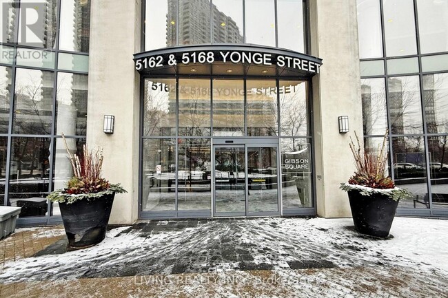 5162-P5162 Yonge St in Toronto, ON - Building Photo - Building Photo