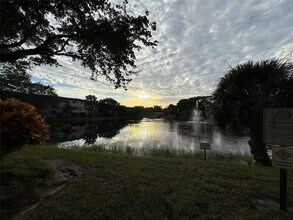 3531 NW 50th Ave in Lauderdale Lakes, FL - Building Photo - Building Photo