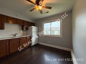 1044 S York Rd in Bensenville, IL - Building Photo - Building Photo