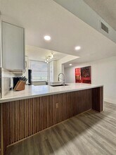 1528 Whitehall Dr in Davie, FL - Building Photo - Building Photo