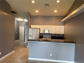 709 SE 7th St in Cape Coral, FL - Building Photo - Building Photo