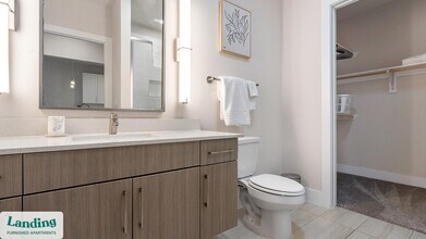 15950 Chase Hill Blvd, Unit 9209 in San Antonio, TX - Foto de edificio - Building Photo