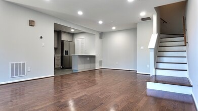 603 Kirby Way in Mount Laurel, NJ - Building Photo - Building Photo