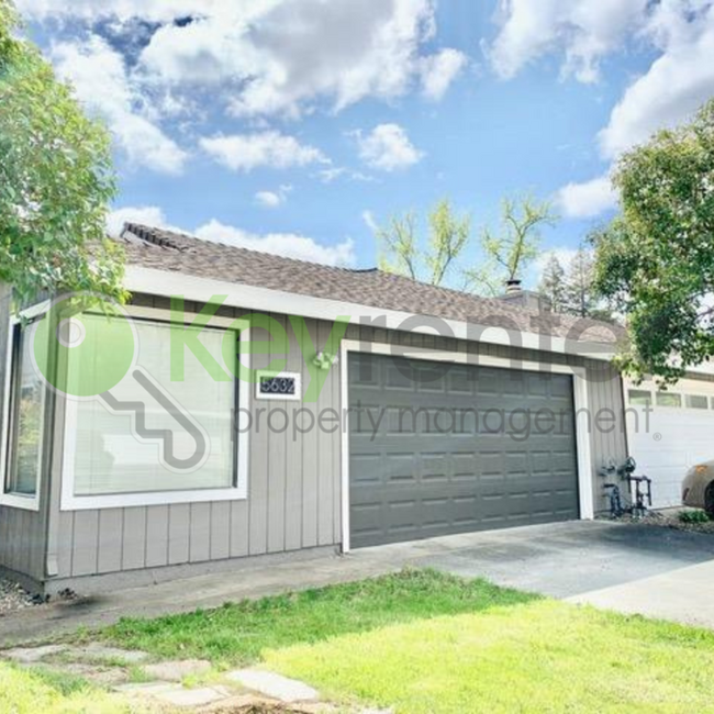 5632 Mapleridge Ct in Rocklin, CA - Foto de edificio - Building Photo