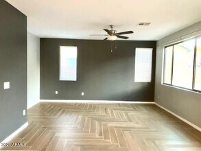 3657 E Hyatt Ln in Gilbert, AZ - Building Photo - Building Photo