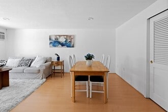 1186 Worcester Rd in Framingham, MA - Building Photo - Building Photo