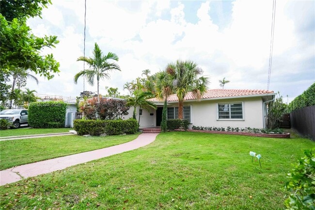 property at 475 S Shore Dr