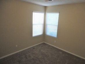 8419 Casa Morena Ct NW in Albuquerque, NM - Foto de edificio - Building Photo