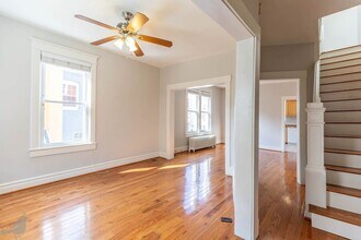 110 Todd Pl NE in Washington, DC - Building Photo - Building Photo