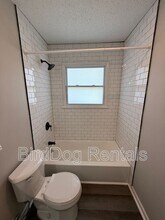 4845 Downing Dr in Columbus, OH - Foto de edificio - Building Photo