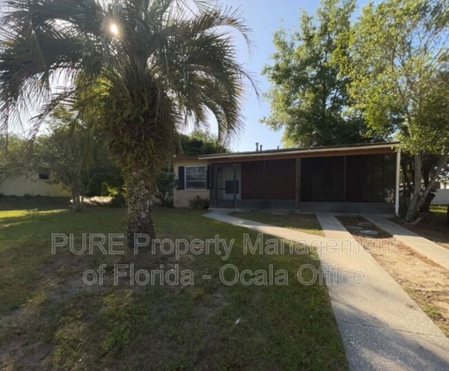 property at 1922 W Freeman Pl