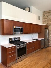 1855 N Washtenaw Ave in Chicago, IL - Building Photo - Building Photo
