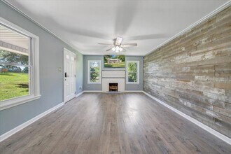 1222 The Great Rd in Fieldale, VA - Building Photo - Building Photo